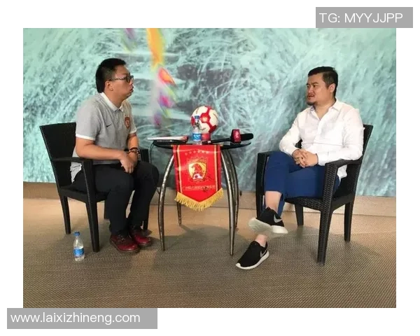 国内足球明星深度访谈揭秘他们的职业生涯与人生故事